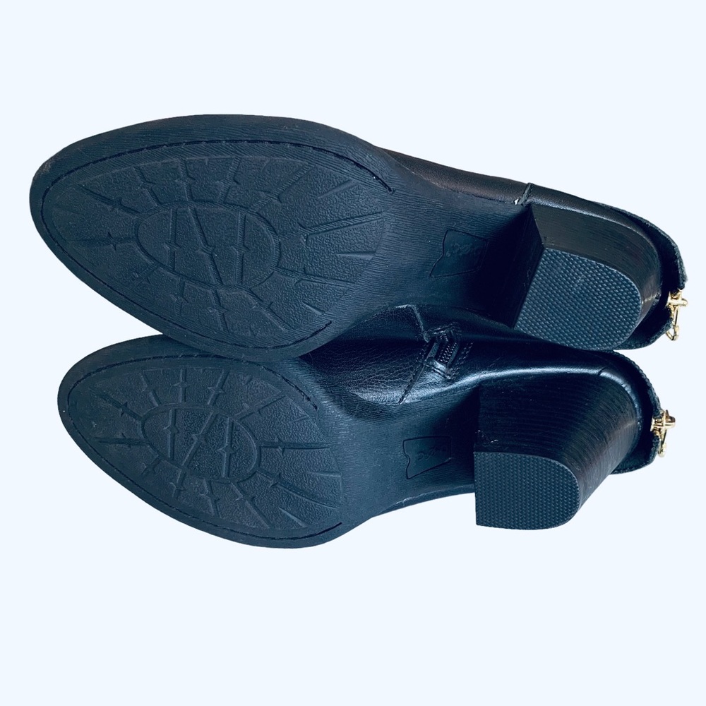 B.O.C BLACK LEATHER ANKLE BOOTS - Picture 7 of 15